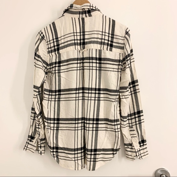 AE Flannel - Picture 2 of 4